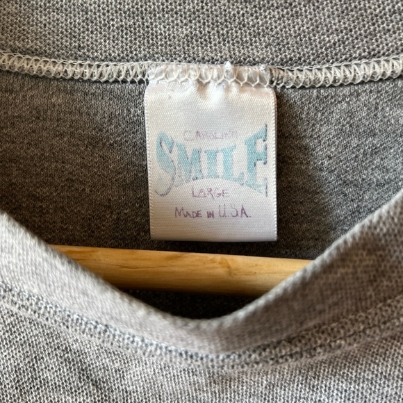 Smile Las Vegas Graphic Tee - Gray L - Picture 4 of 8